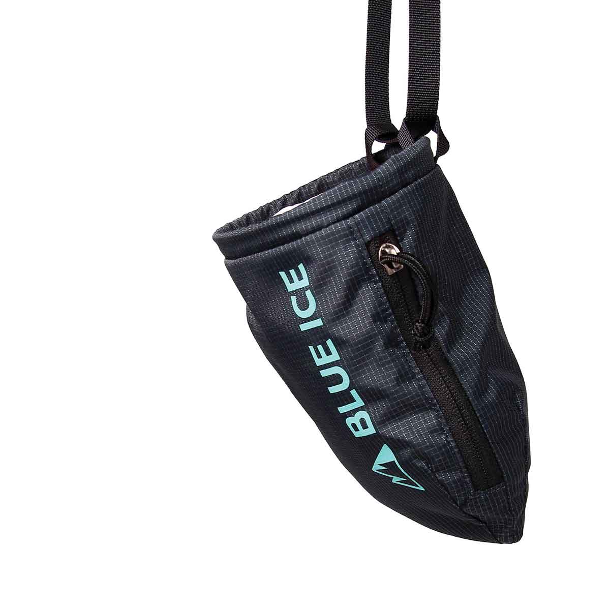Blue Ice Sender Chalkbag in Petrol